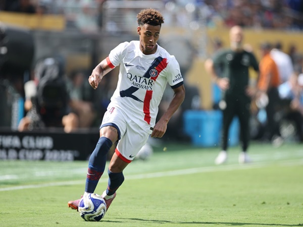 Desire Doue Klaim Lebih Hebat Ketimbang Lamine Yamal